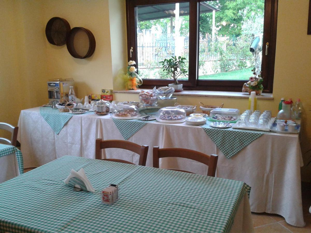 Azienda Agrituristica La Tenuta Del Falco Piedimonte San Germano Exteriör bild