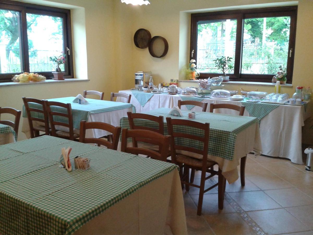Azienda Agrituristica La Tenuta Del Falco Piedimonte San Germano Exteriör bild