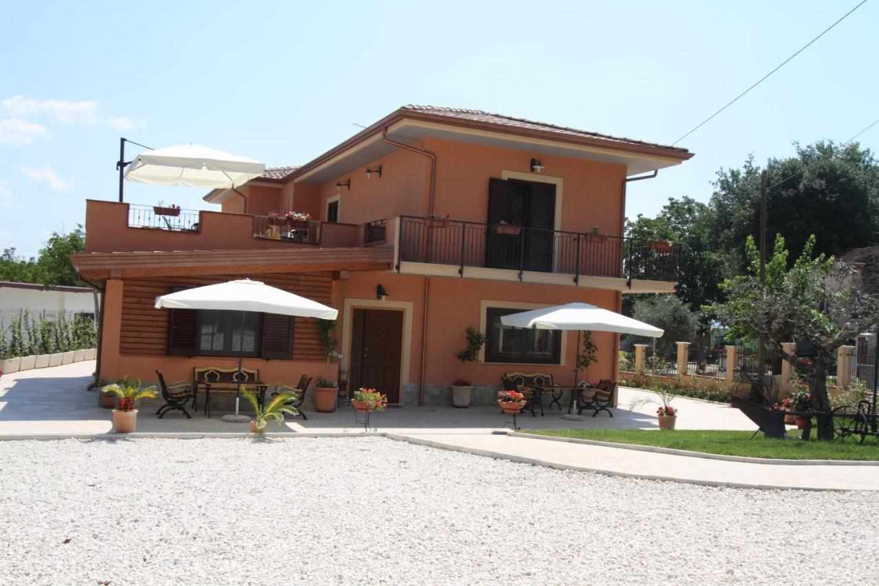 Azienda Agrituristica La Tenuta Del Falco Piedimonte San Germano Exteriör bild